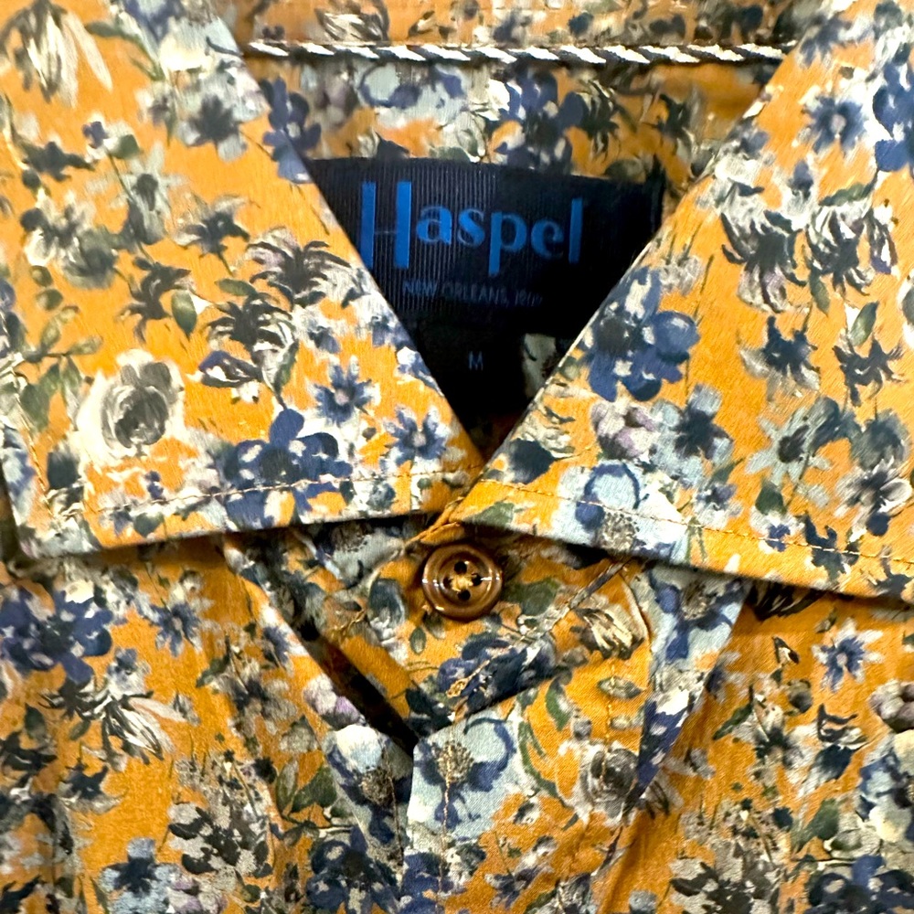 Haspel Men’s Floral Long-Sleeve Shirt